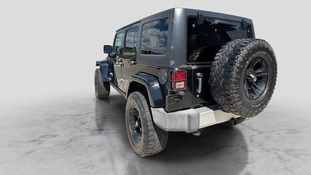 2013 Jeep Wrangler Unlimited Sahara