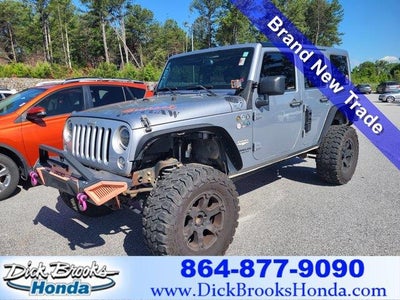 2014 Jeep Wrangler Unlimited 4X4 Sahara 4DR SUV