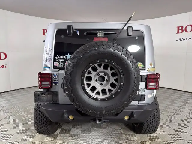 2015 Jeep Wrangler - $15,000