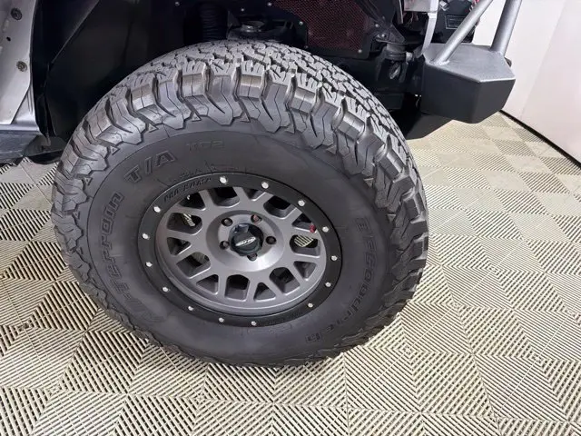 2015 Jeep Wrangler - $15,000