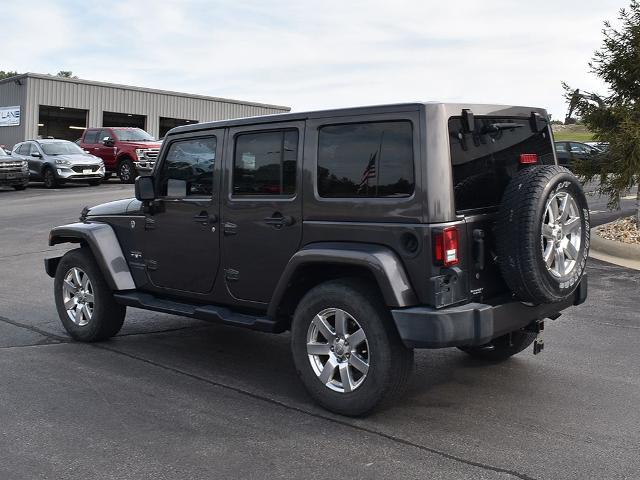 2016 Jeep Wrangler Unlimited Sahara — photo 1 of 4