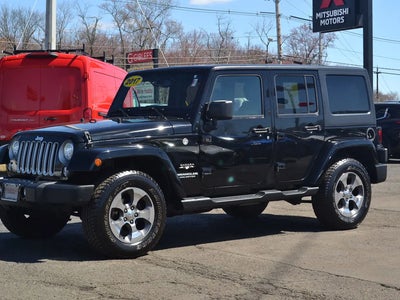 2017 Jeep Wrangler Unlimited 4X4 Sahara 4DR SUV