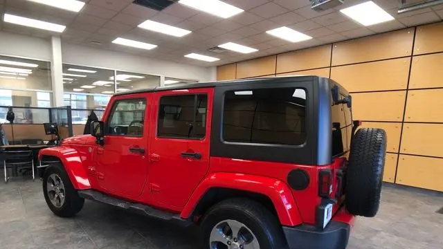 2017 Jeep Wrangler Unlimited Sahara