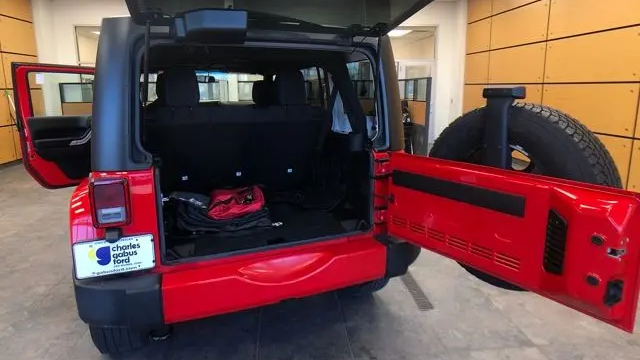 2017 Jeep Wrangler Unlimited Sahara