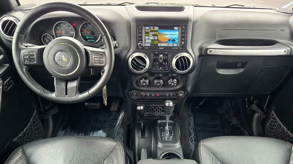 2016 Jeep Wrangler Unlimited Sahara 75th Anniversary