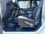 2016 Wrangler Unlimited Thumbnail 17