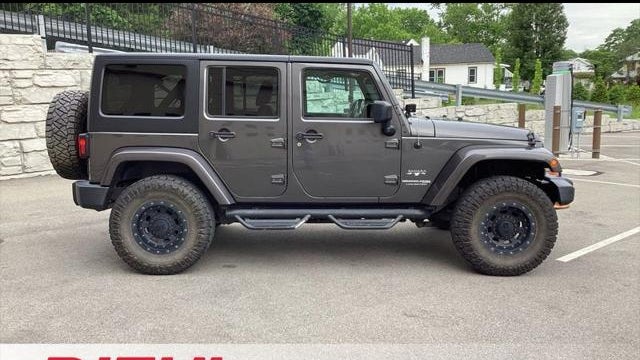 2018 Jeep Wrangler JK Unlimited Sahara