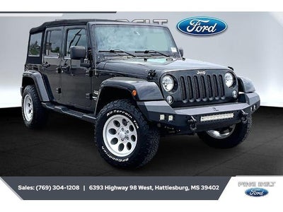 2015 Jeep Wrangler Unlimited 4X4 Sahara 4DR SUV