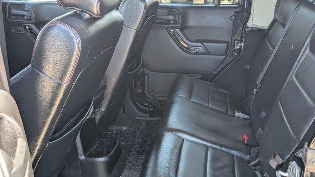 2012 Jeep Wrangler Unlimited Sahara