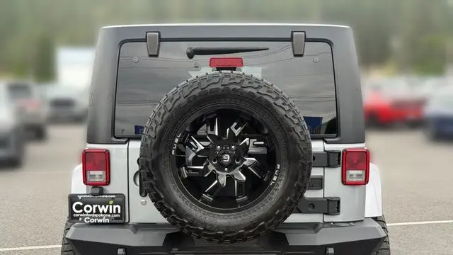 2016 Jeep Wrangler Unlimited Sahara 75th Anniversary