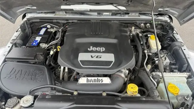 2016 Jeep Wrangler Unlimited Sahara 75th Anniversary