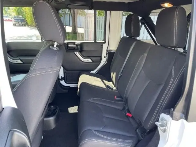 2018 Jeep Wrangler - $24,995