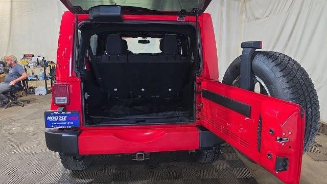 2017 Jeep Wrangler Unlimited Smoky Mountain