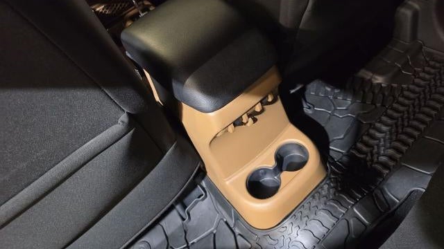 2017 Jeep Wrangler Unlimited Smoky Mountain