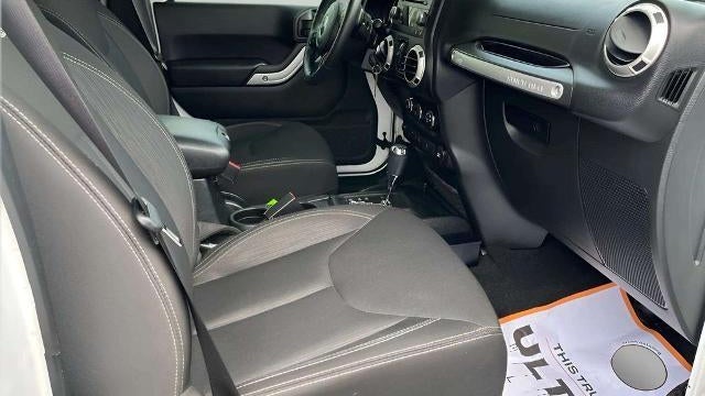 2018 Jeep Wrangler JK Unlimited Sahara