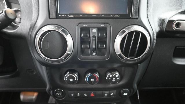 2018 Jeep Wrangler JK Unlimited Sahara