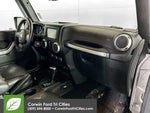 2015 Wrangler Unlimited Thumbnail 26