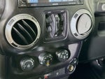 2015 Wrangler Unlimited Thumbnail 14