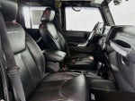 2017 Wrangler Unlimited Thumbnail 27