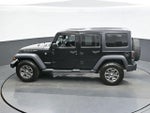 2017 Wrangler Unlimited Thumbnail 12
