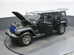 2017 Wrangler Unlimited Thumbnail 28