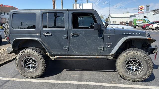 2017 Jeep Wrangler Unlimited Rubicon Recon