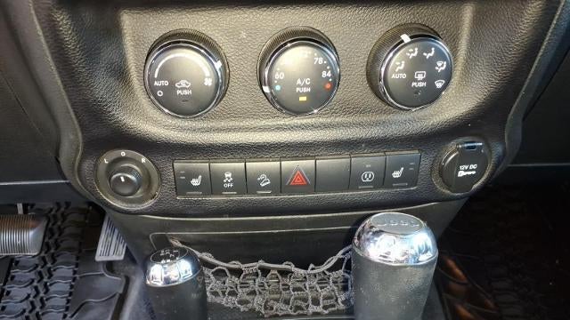 2013 Jeep Wrangler Unlimited Rubicon 10th Anniversary