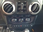 2013 Wrangler Unlimited Thumbnail 24