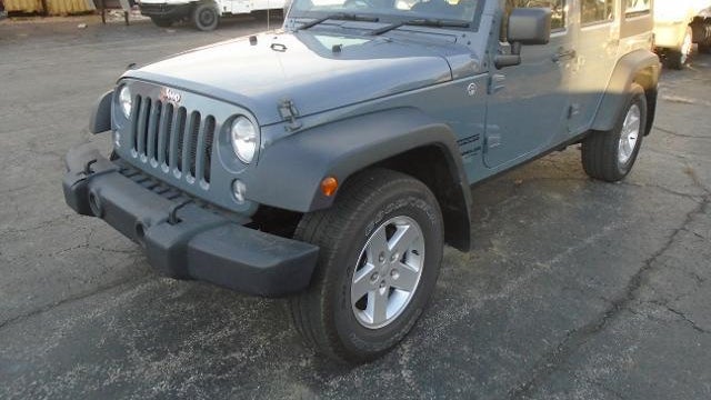 2014 Jeep Wrangler Unlimited Sport RHD