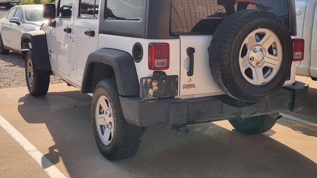 2015 Jeep Wrangler Unlimited Sport RHD