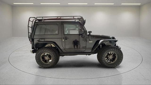 2016 Jeep Wrangler Sahara — photo 1 of 24