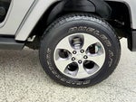 2016 Wrangler Thumbnail 9