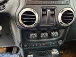 2016 Wrangler Thumbnail 17