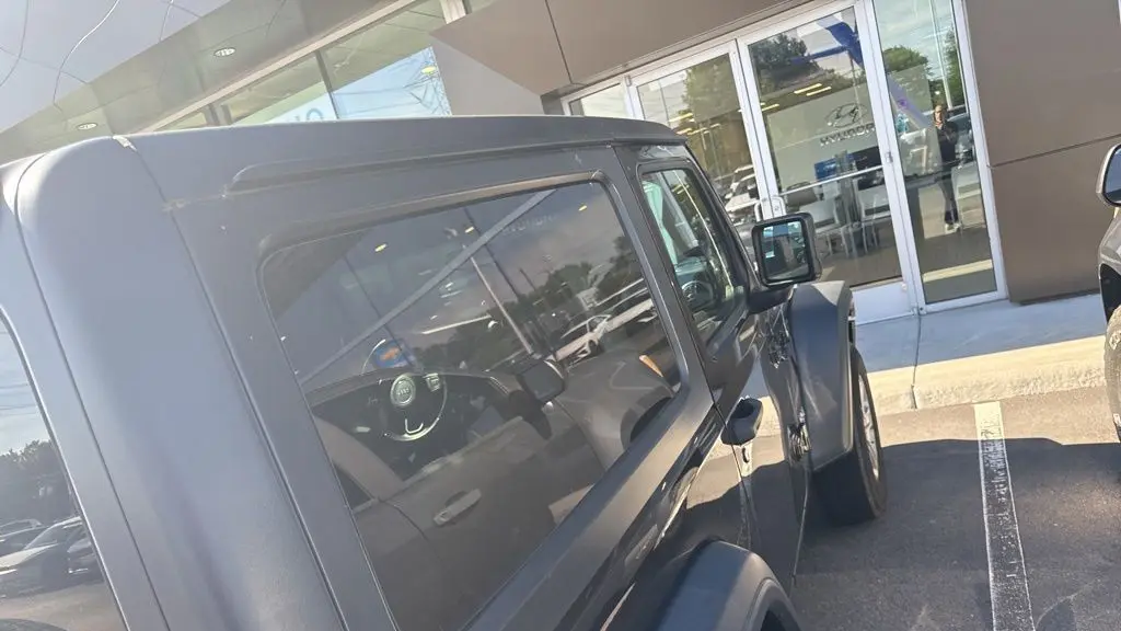 2018 Jeep Wrangler Sport