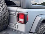 2019 Wrangler Thumbnail 18