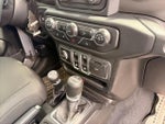 2019 Wrangler Thumbnail 25