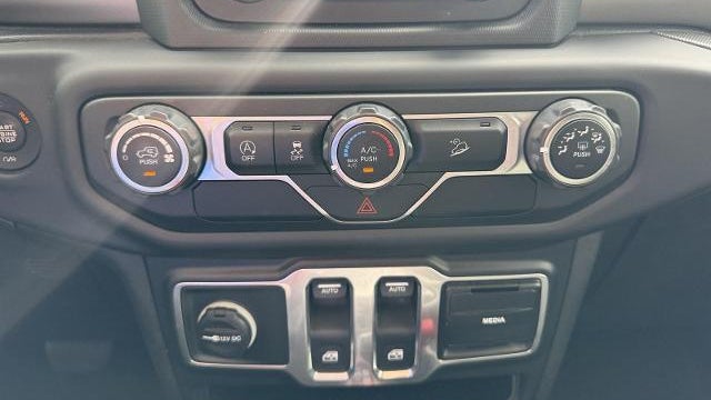 2018 Jeep Wrangler Sport