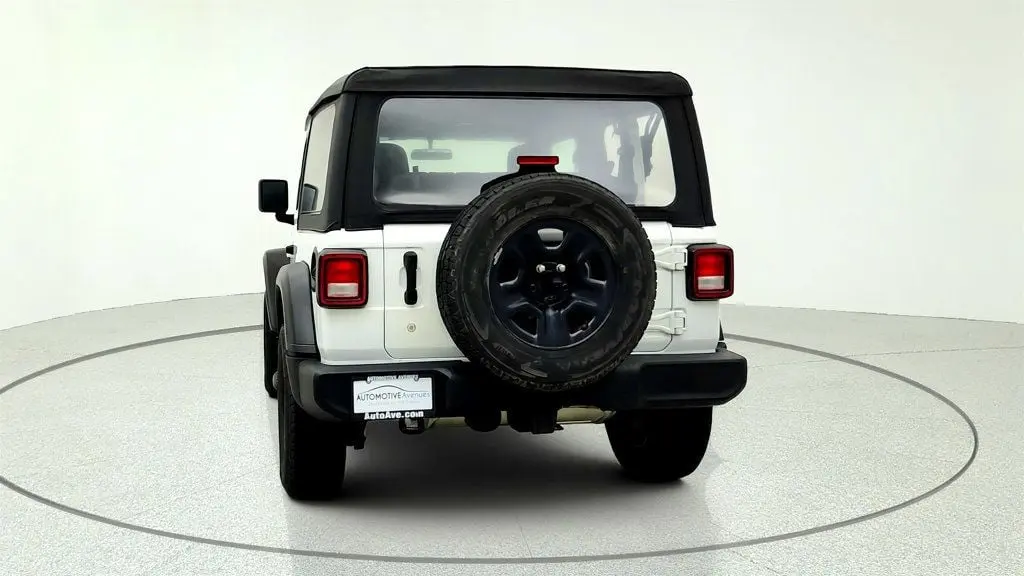 2018 Jeep Wrangler Sport