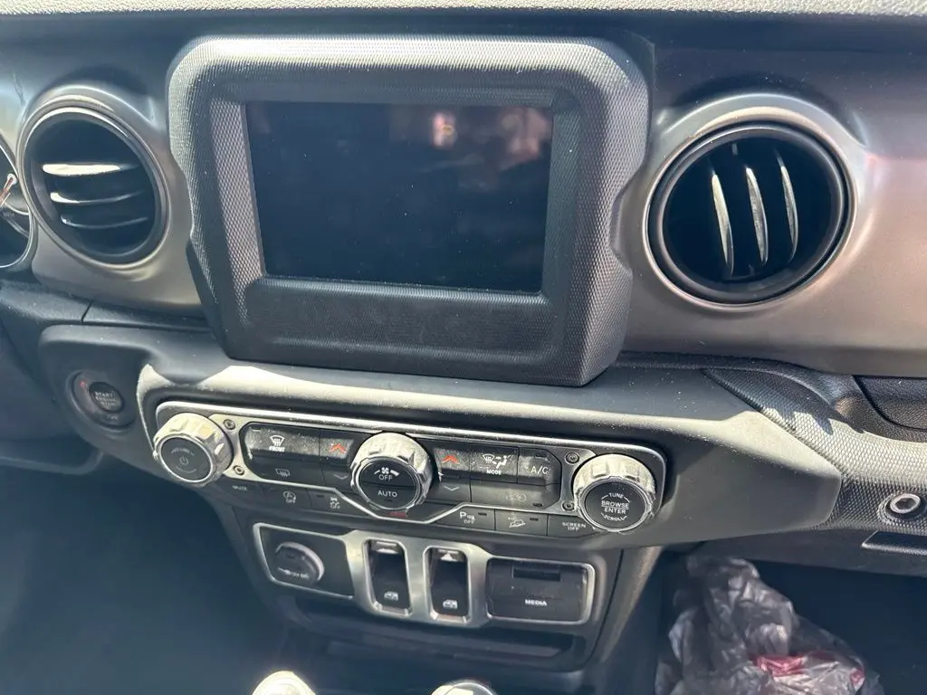 2019 Jeep Wrangler - $19,300