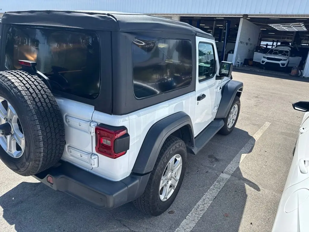 2019 Jeep Wrangler - $19,300