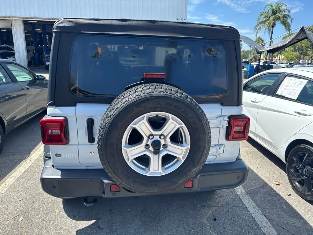 2019 Jeep Wrangler - $19,300