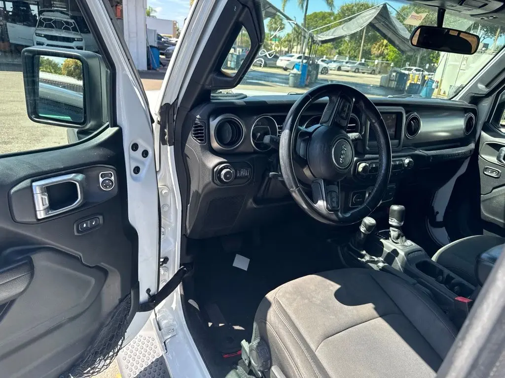 2019 Jeep Wrangler - $19,300