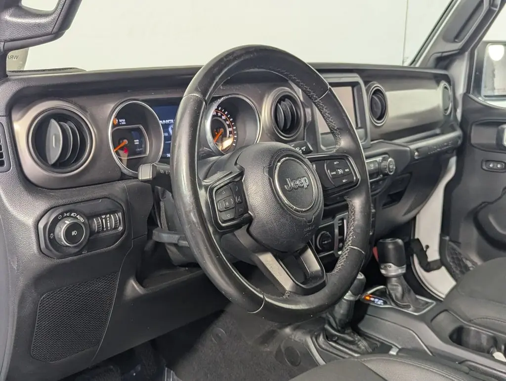2019 Jeep Wrangler - $19,300