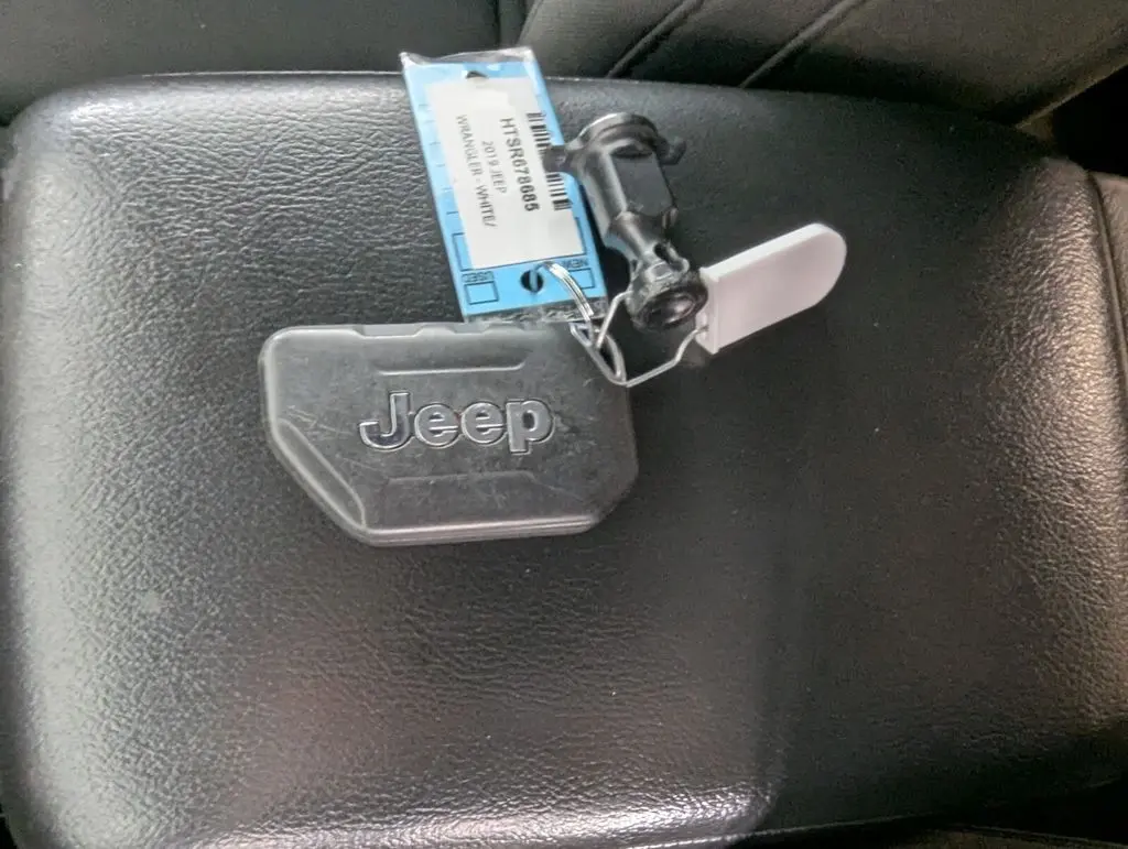 2019 Jeep Wrangler - $19,300