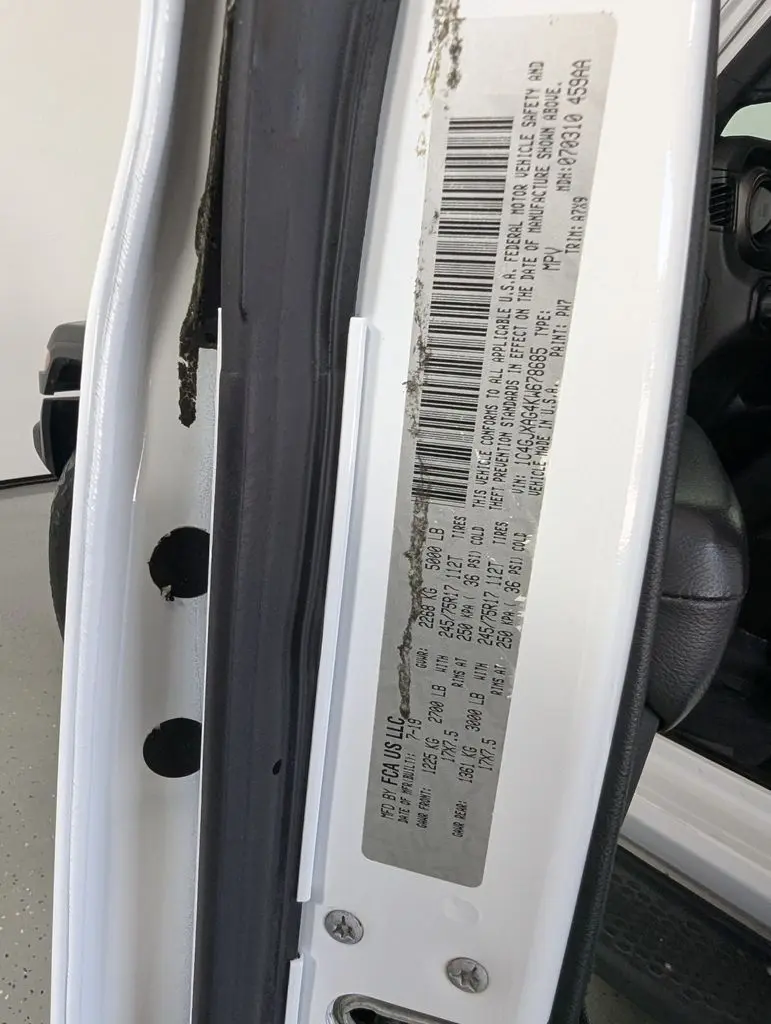 2019 Jeep Wrangler - $19,300