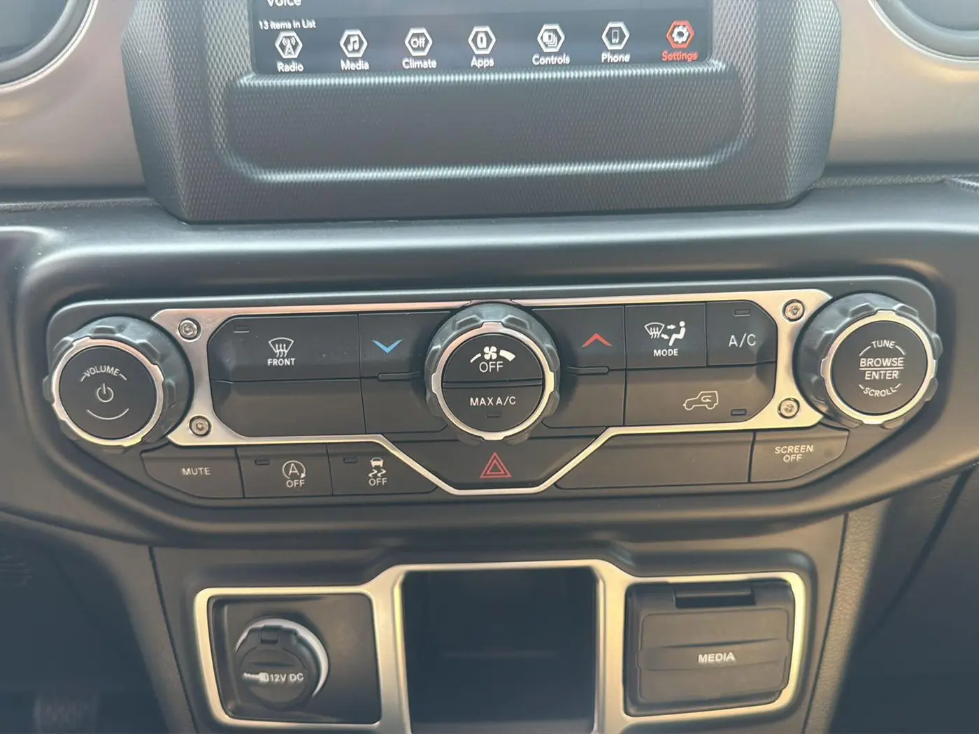 2022 Jeep Wrangler - $24,500