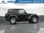 2020 Wrangler Thumbnail 32