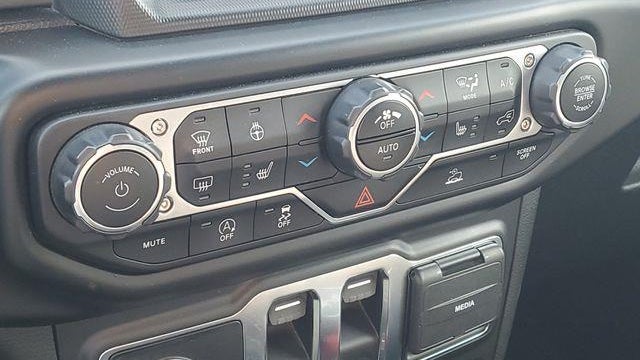 2022 Jeep Wrangler Sport
