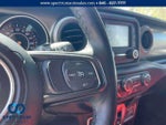 2018 Wrangler Thumbnail 30