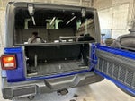 2018 Wrangler Thumbnail 23